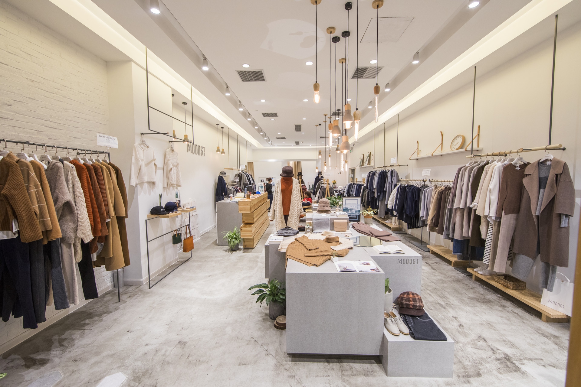 高價值品牌策劃之高價值品牌三階段經營