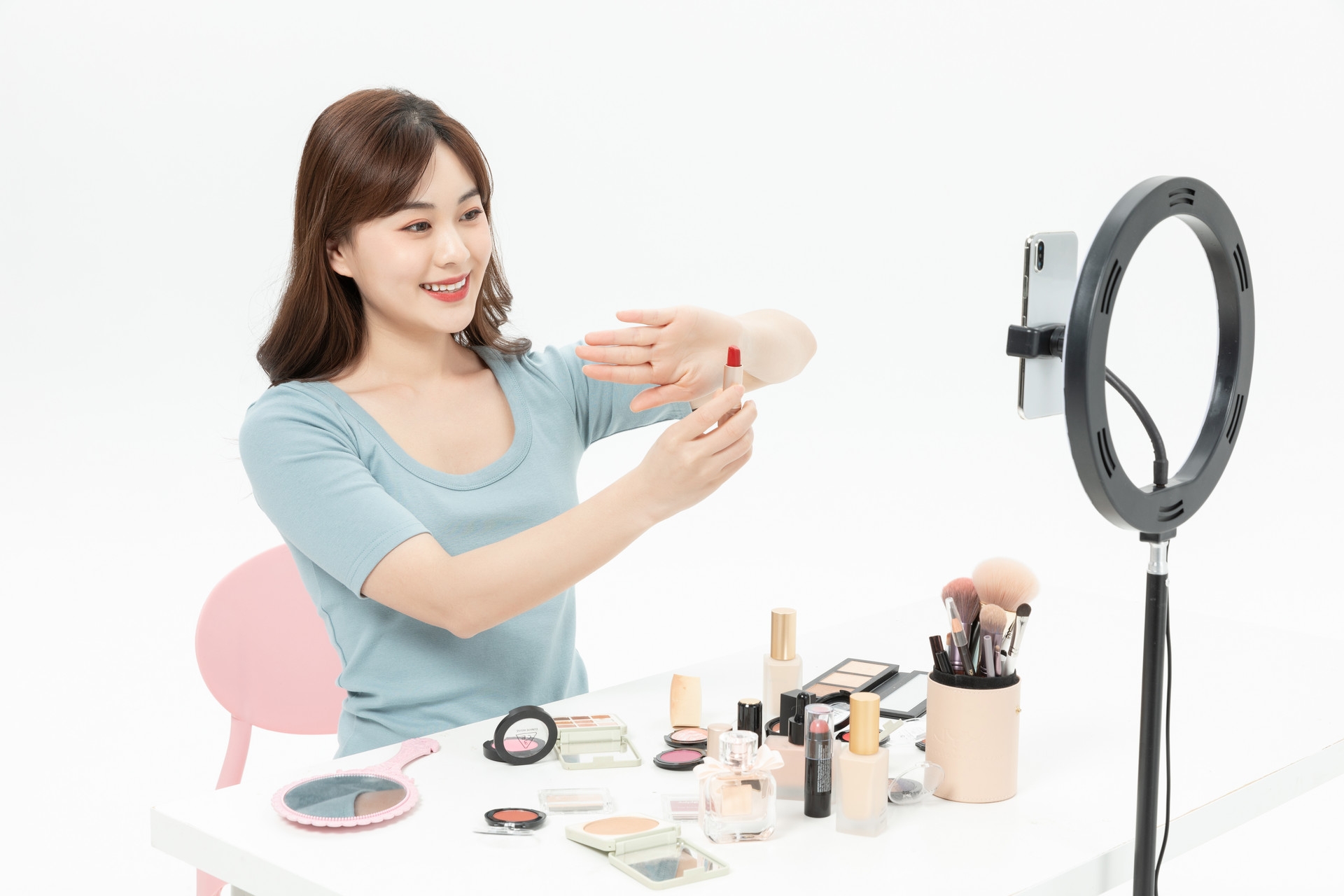 新消費品牌策劃之打造強勢產品三層次