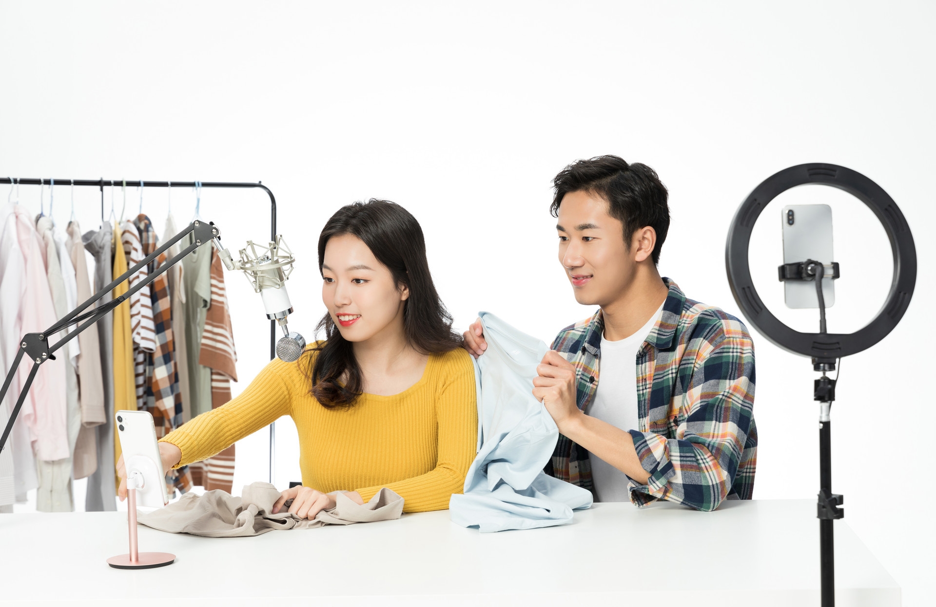 新消費品牌策劃之?dāng)?shù)字營銷三重突破